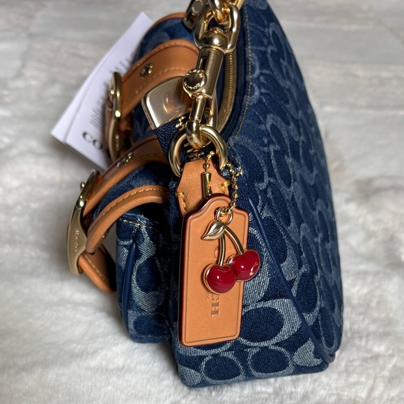 Coach Y2K style Denim Ashton Baguette Bag - Picture 3 of 7